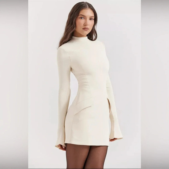 HOUSE OF CB 'Mahalia' Vintage Cream Mini Dress Tall NWOT